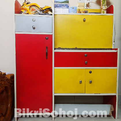 Kid's Study Table